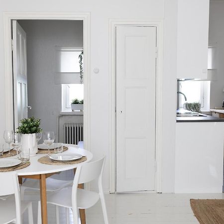 2Ndhomes Cozy Studio By Tahtitorni Park Хельсинки Экстерьер фото